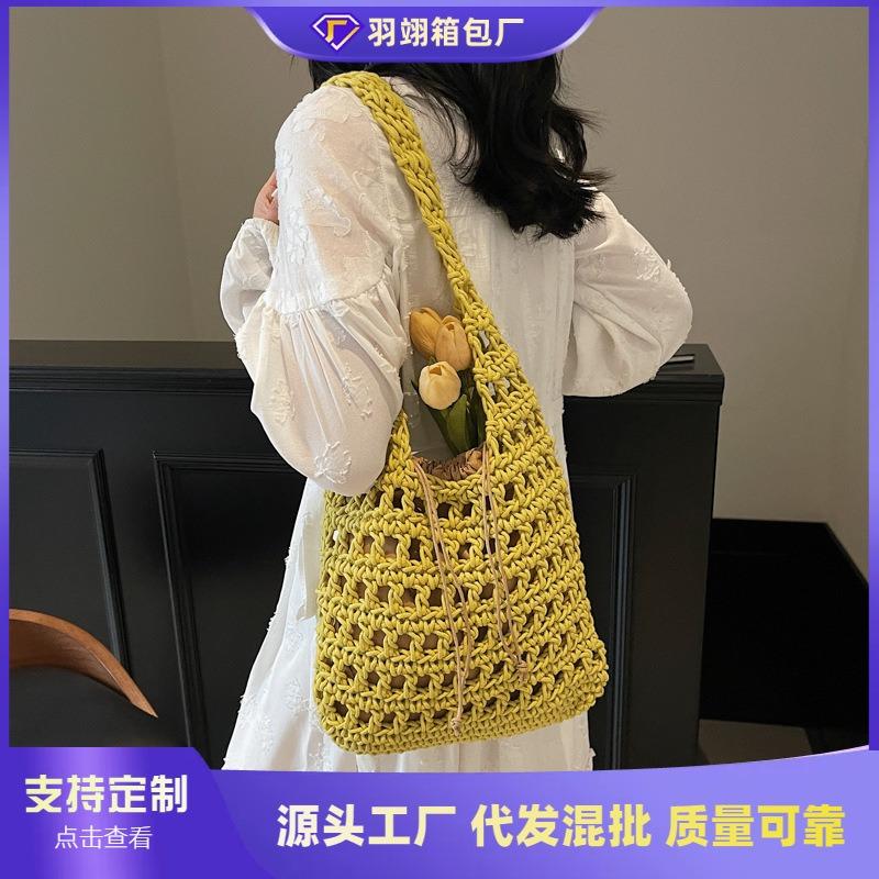 Niche Woven Bag Women's New Retro Hollow Shoulder Bag, Loose Beach Tote Bag