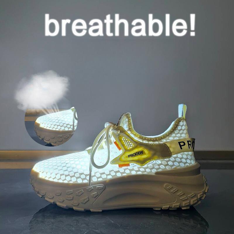 Flying Shoes New Summer Student Sports Shoes Breathable Fitness Running Casual Shoes
