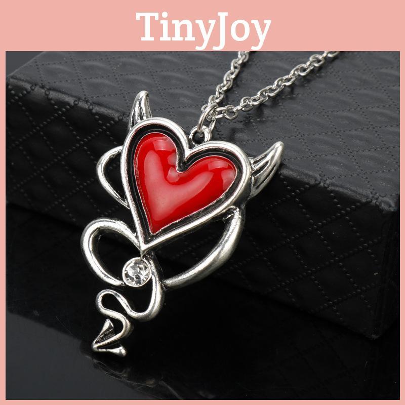 Heart Shaped Alloy Necklace With Red Oil Drop Pendant For Halloween Cosplay And Casual Wear