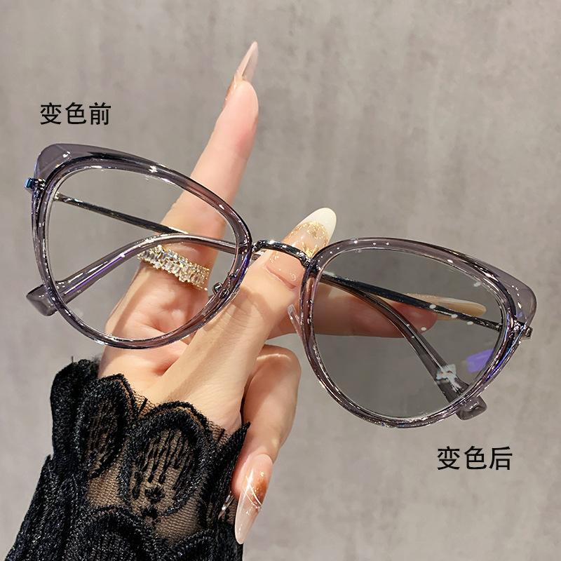 Color-changing cat eye myopia glasses American trend European and American metal large frame retro advanced sense plain myopia glasses