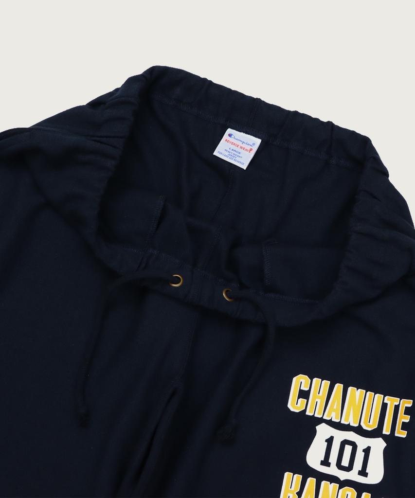 CHAMPION Reverse Weave Graphic Sweat Shorts Navy