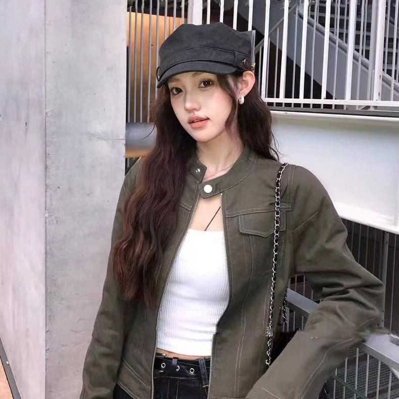 Retro Flat Top Beret For Ladies With Adjustable Fit And Sun Protection In Polyester Fabric For Autumn Wear
