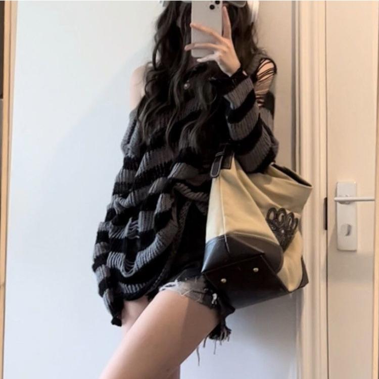 Gothic Streetwear Pruhovaný pletený svetr Dámské Harajuku Punk Hollow Out Jumper Hole Volné Topy pro všechny zápasy Grunge E-girl