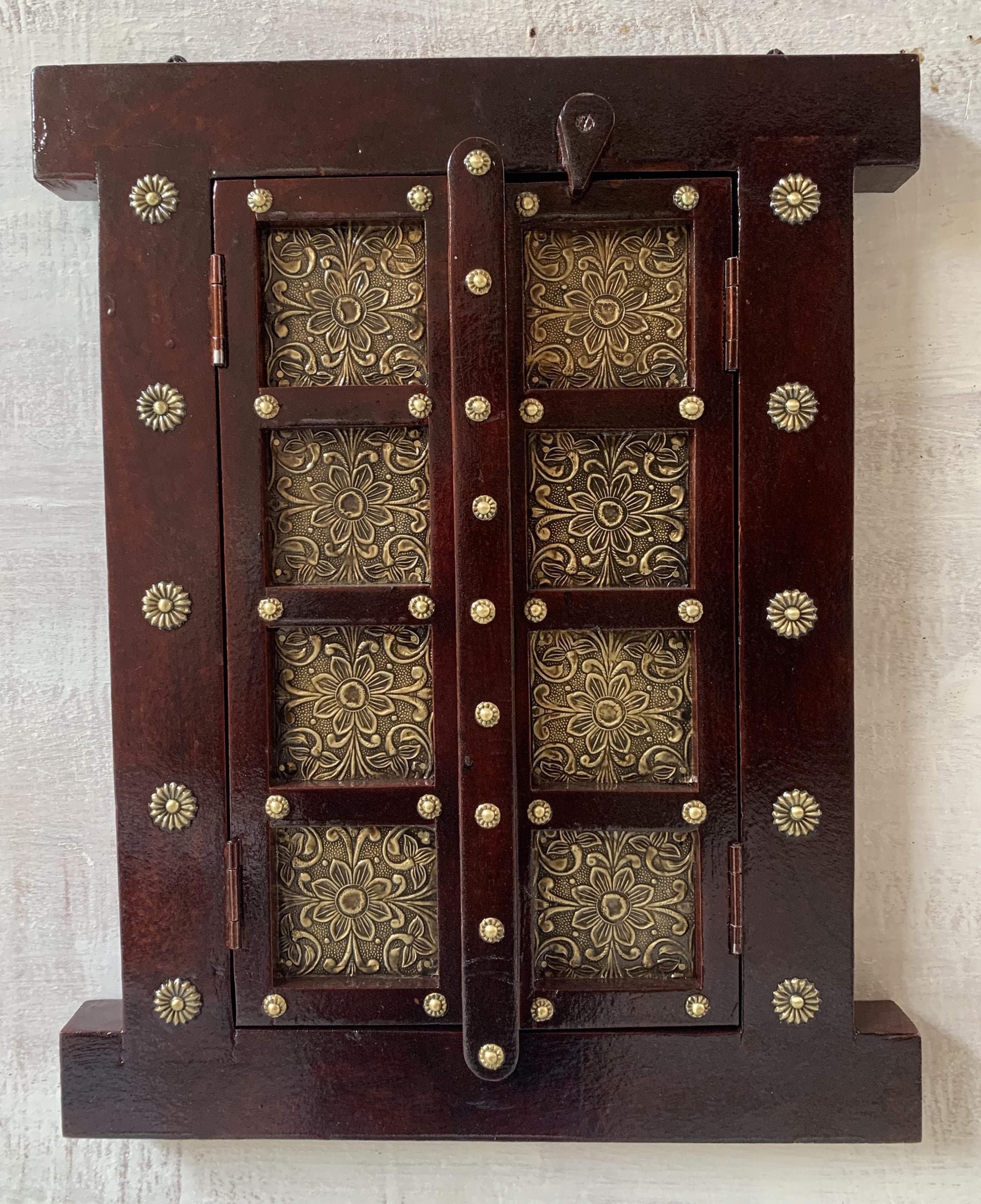 Hand-Painted Wooden Jharokha Window Frame: Indian Wall Decor разноцветный