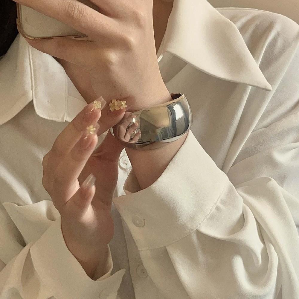 Glossy Surface Curve Wide Open Bangle Exaggerated Women's Wrist Jewelry  Festival Gifts