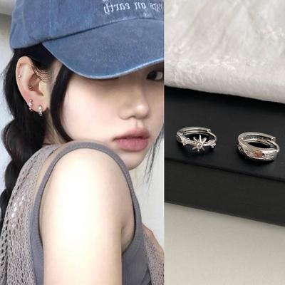 Asymmetrical Star Ear Cuff: Simple, Luxurious Design for Women - Comfortable for Sleeping.