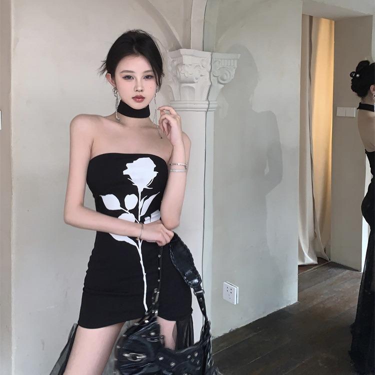 

Летняя мода Сетчатое платье-бандаж на грудь С принтом роз Облегающее и узкое Сексуальное платье без бретелек С открытой спиной Наряд горячей девушки L чёрный