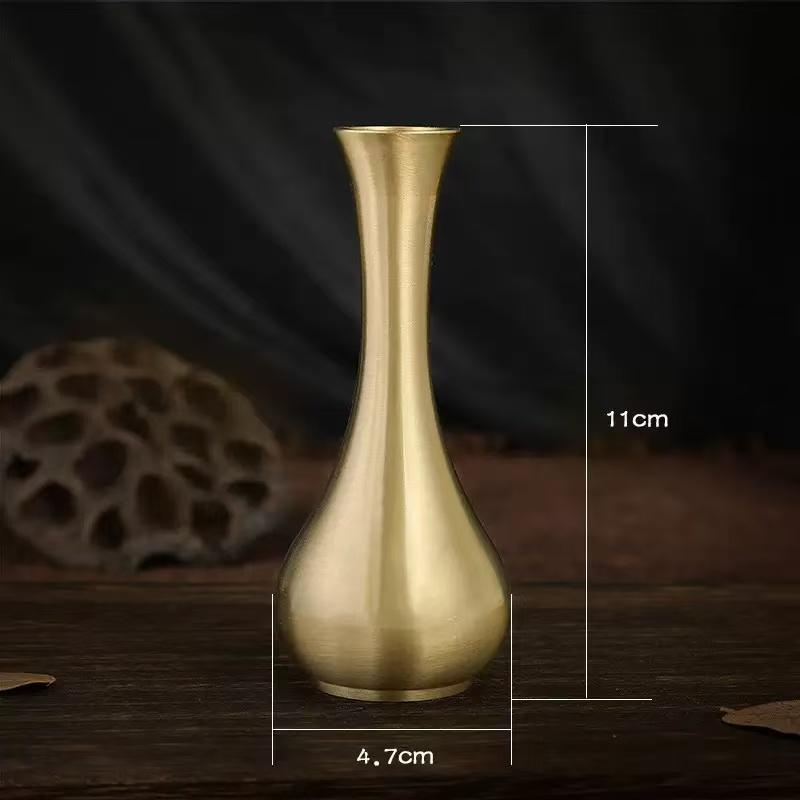 Antike Messing-Mini-Vase Messing-Vase Innendekoration Kreatives Handheld-Artefakt Raumdekoration Tischdekoration Zubehör