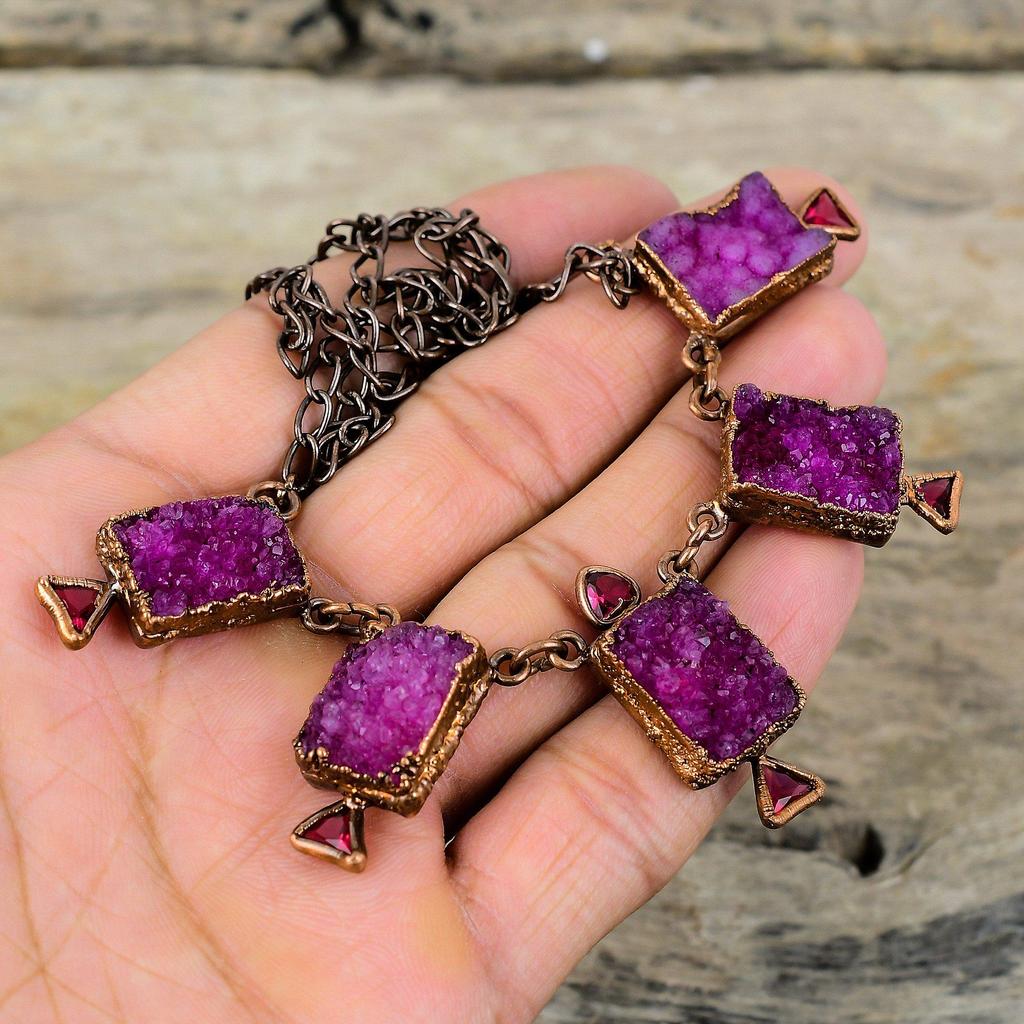 Rosa Druzy Halskette Rosa Turmalin Rohe Halskette Galvanogeformte Kupfer Halskette Verstellbare Kette Halskette Galvanogeformter Edelstein Schmuck