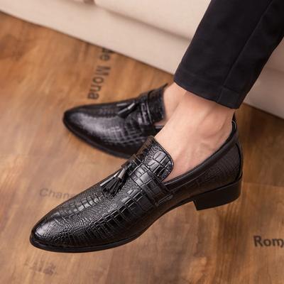 Fashion Men Leather Loafers Shoes Outdoor Handsome Comfortable Brand Breathable Men Pointed Top Tassel Casual Shoes Size 38-46 4