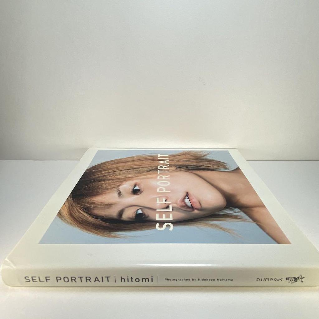 [USED] SELF PORTRAIT | hitomi