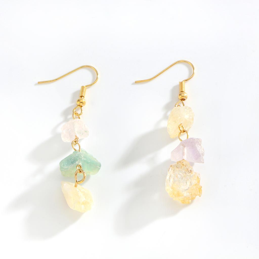 Natural Crystal Crushed Stone Pendant for Women's Fashionable Style Jewelry Gift Elegant Banquet Wearing Pendant Style Earrings