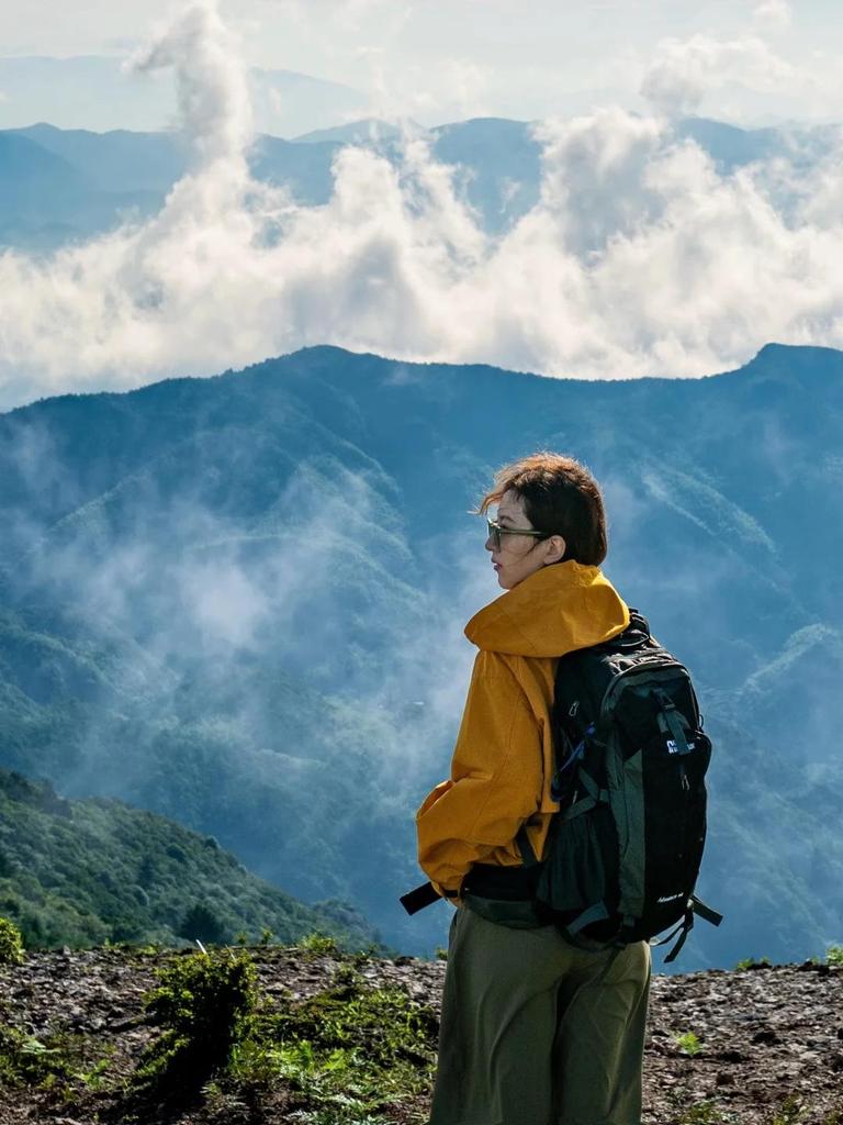 Rose Mountain Parka: Liu Yifei & Huang Yimei Inspired Waterproof 3-in-1 Unisex Jacket