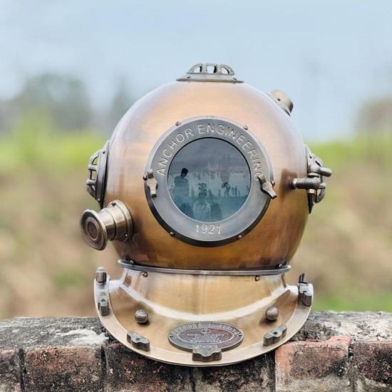 

1921 Anchor Engineering Diving Helmet 45.72 cm Nautical Maritime Decor