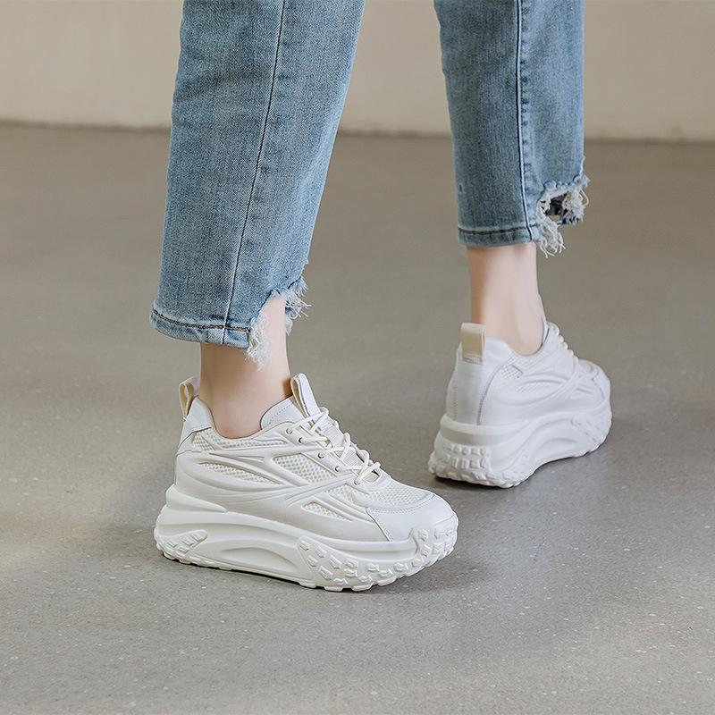 Lightweight women's spring new soft-soled casual shoes, small white shoes, thick-soled inner height-increasing women's shoes