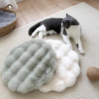 Pet Cushion Cold Winter Animals Beddings Puppy Kitten Crate Cushion Warm Mat For Camping Travel Shelter Backyard Balcony RV