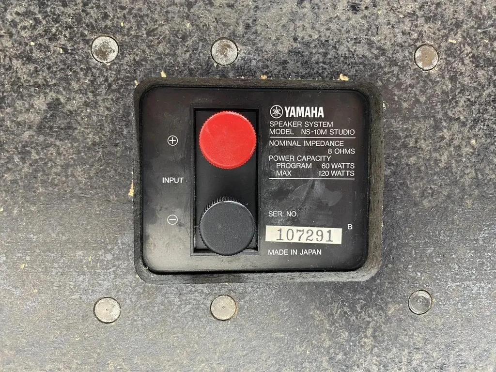 YAMAHA NS-10M Studio Monitor Speaker Pair of 2
