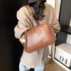 2025 New Retro Niche Handbag Fashion Shoulder Messenger Bag Underarm Bag Super Fire Bowling Bag