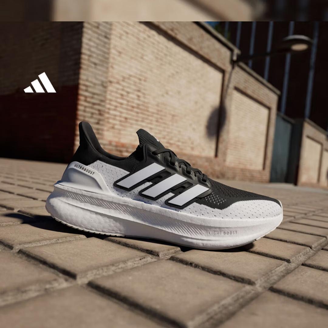 

Соответствующие беговые кроссовки Adidas Wu Yibing с амортизацией Ultraboost 5 и противоскользящей подошвой Adidas IF1480 36 чёрный