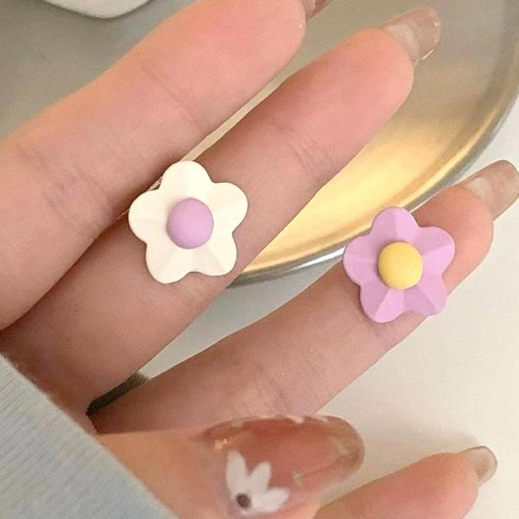 Women's Daily Unbalanced Color Flower Shaped Earrings