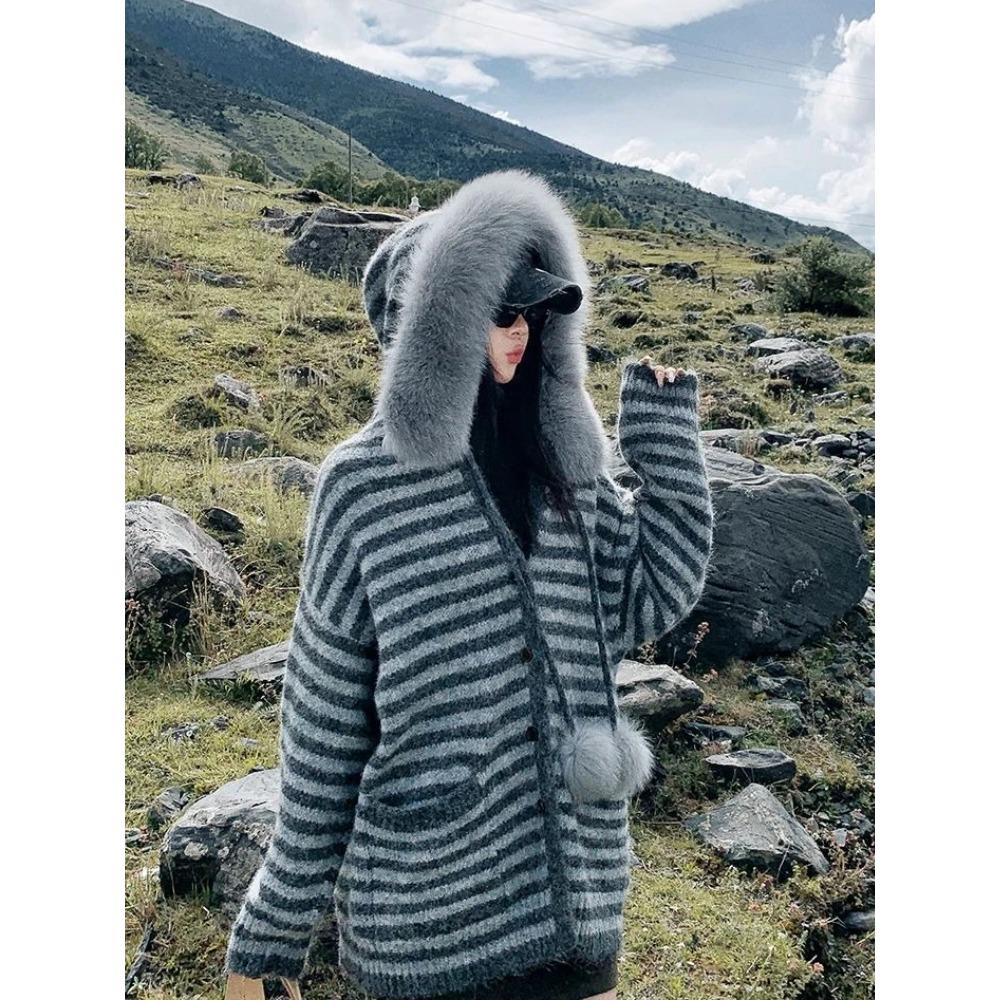 Korean Style Warm Knitwear Cardigan Chic Fashion Faxu Fur Hooded Knitted Sweater Chic Solid Elegant Long Sleeve Coat