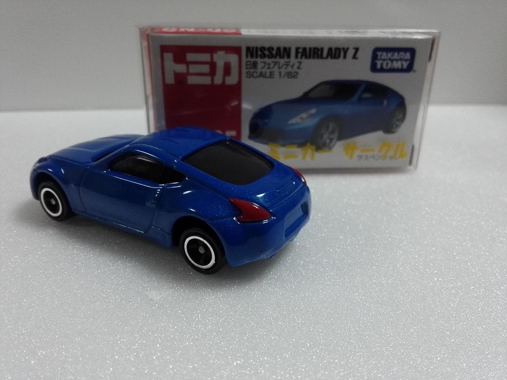 China Exclusive Tomica CN-05 Nissan Fairlady Z Crazy Miniature Car Circle with Case