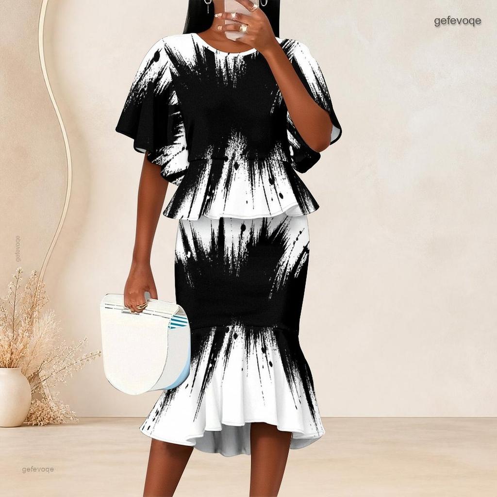 Women Plus Size Two Piece Set Round Neck Batwing Sleeve Black White Printed Ruffle Hem Top Fishtail Skirt