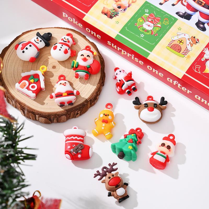 40Pcs Christmas Themed Party Key Ring Gift Pack Surprise Box Suitable As Christmas Gift Party Gift Best For Christmas