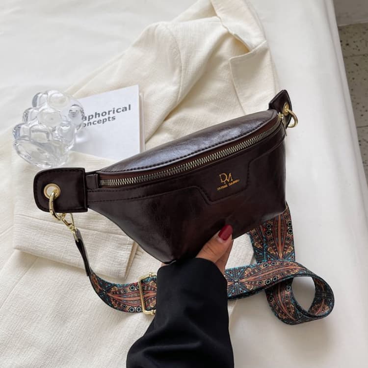 New Women's Fashion Messenger Bag Breast Bag Fanny Pack