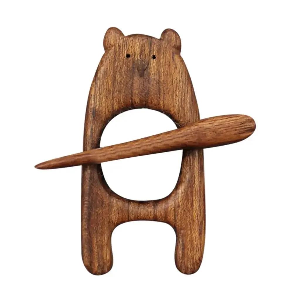 Niche Design Cute Trendy Bird Bear Rabbit Animal Flower Wooden Brooch Clothing Accessory Fashion Jewelry Women Brooch