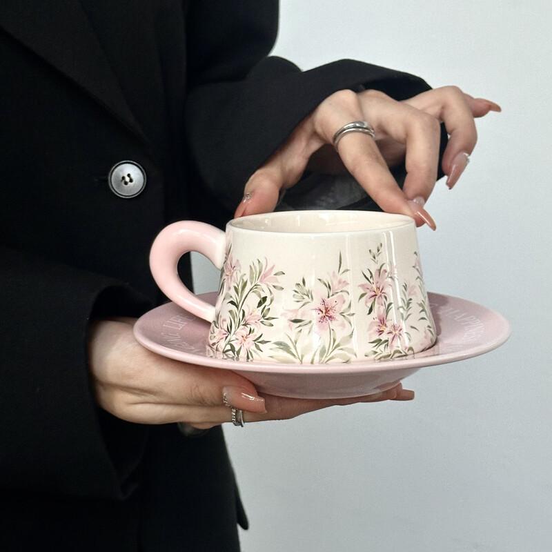 Mozhou Hand-painted Lily Coffee & Tea Cup Set