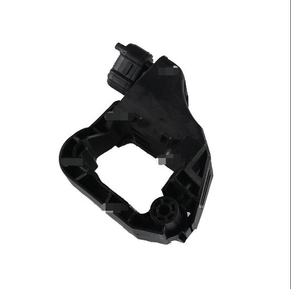 Mercedes-Benz W253 GLC300 Radiator Lower Bracket 2535010520