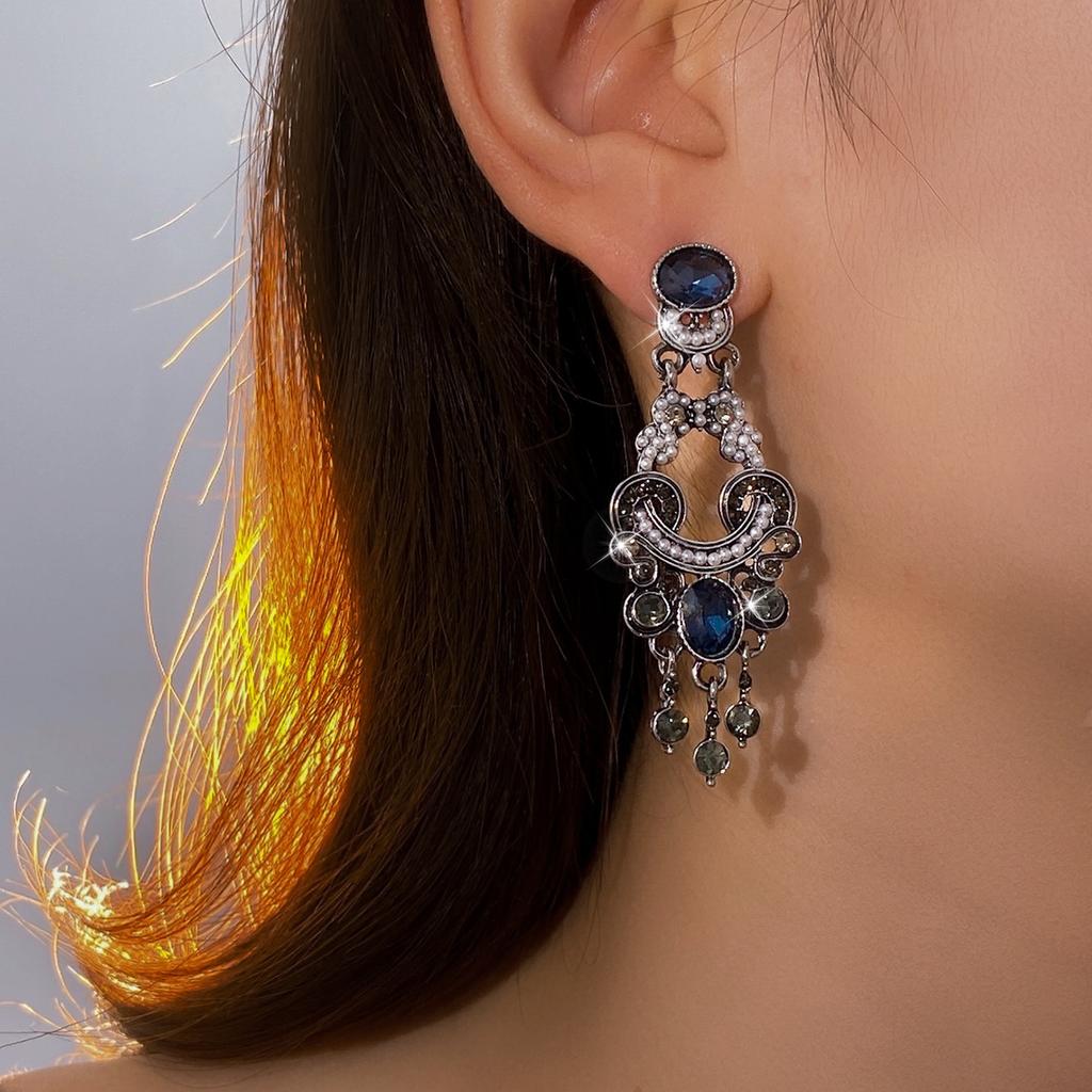 Silver Needle Ethnic Style Diamond-set Pearl Fringed Earrings Retro Ethnic Style Stud Earrings Women's Earrings Design Sense Niche