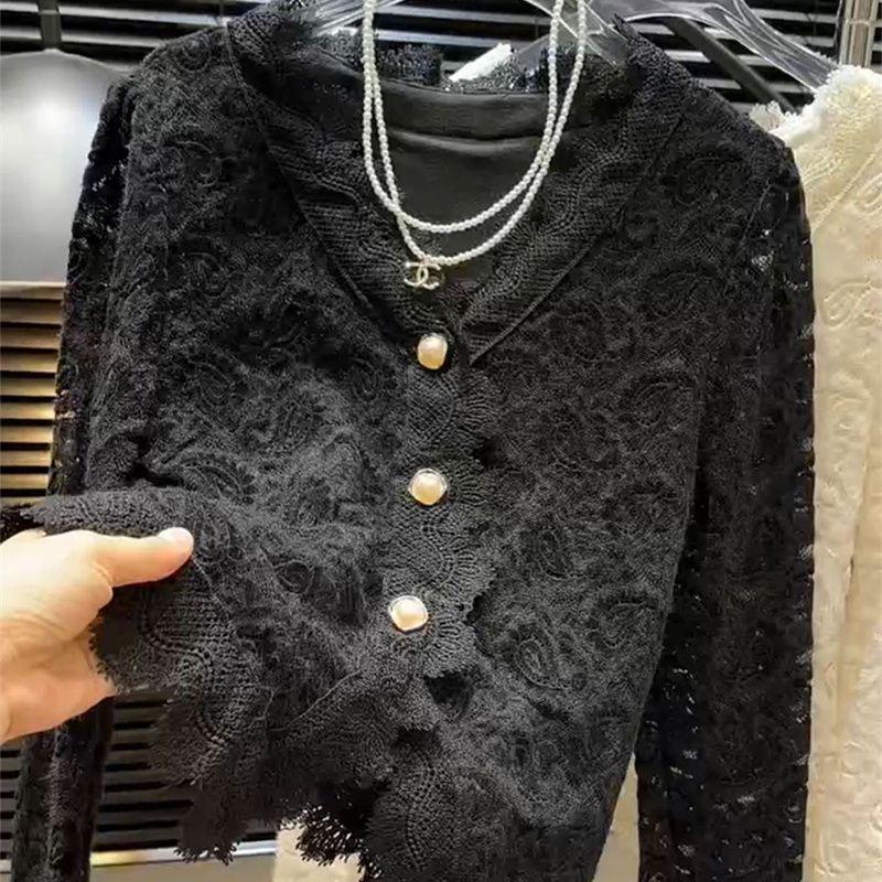 Women's Autumn/Winter 2025 French Fashion Lace Blouse - Thickened, Slimming, Single-Breasted, Versatile