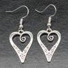 1 Pair of Retro Style Hollow Heart-shaped Pendant Earrings, Casual Decoration - The Perfect Gift for Her