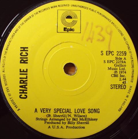 

7inch Record CHARLIE RICH A Very Special Love Song SEPC2259 1974 UK SoulFunk Used