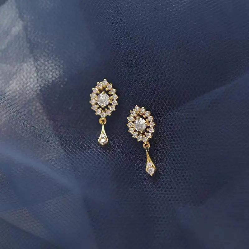 New Silver Color Inlaid Zircon Clover Tassel Earrings For Women Delicate Chain Pendant Earring Party Jewelry Accessories Gifts