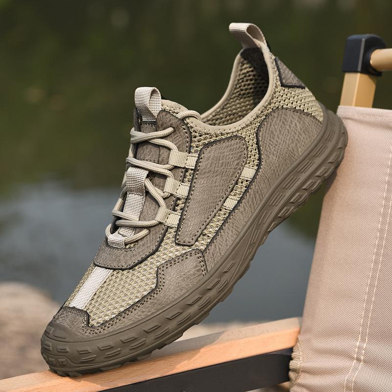 Men's shoes 2025 summer new men's refreshing mesh outdoor hiking shoes travel sports breathable fly-woven mesh shoes