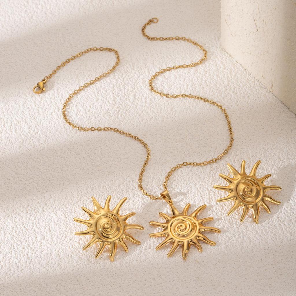 Luxury Geometric Leaf & Flower Earrings Necklace Set