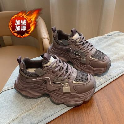 Αθλητικά παπούτσια 'Dad shoes' γυναικεία φθινοπωρινά και χειμωνιάτικα νέα βελούδινα με χοντρή σόλα για αύξηση ύψους ευέλικτα casual μικρά λευκά παπούτσια ζεστά βαμβακερά παπούτσια