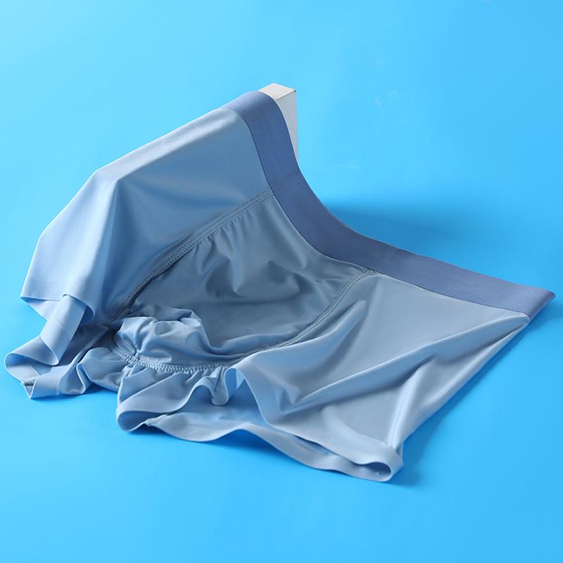 Plus-size Men's Summer Thin Ice Silk Graphene Antibacterial Crotch Non-mark Flat Angle Briefs