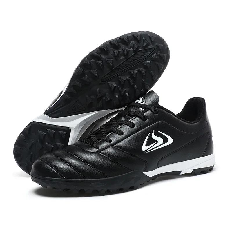 Scarpe da Calcio Professionali Uomo Sneaker da Calcio Adulti Indoor Futsal Ultraleggere Antiscivolo Sportive Resistenti all'Usura Stivali da Calcio Nuovi