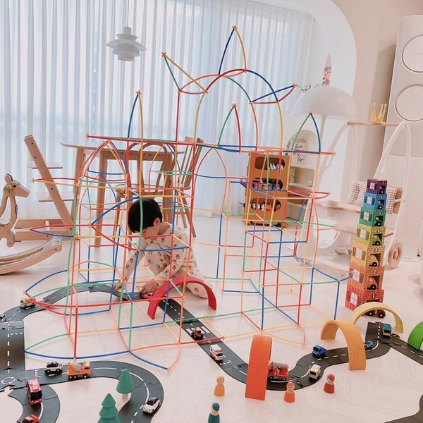 Игрушечный соломенный блок Attic 300 соломинок + 200 соединительных блоков Корейские — фото 3