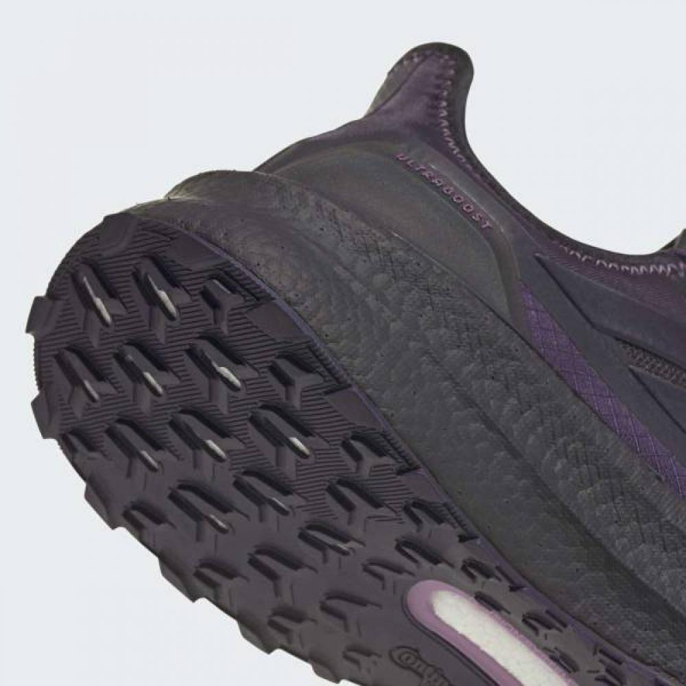 AdidaS Women S ultrabooSt 5 Gtx Made Of waterproOf And Breathable Gore Tex Membrane  ...