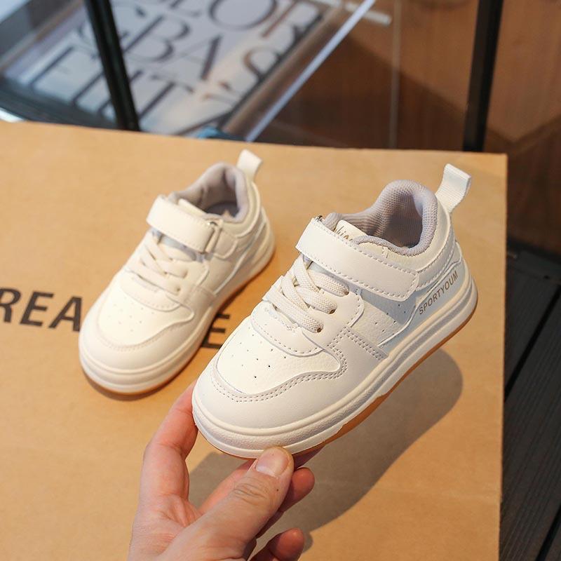 Baby toddler shoes spring and autumn models 1-3 years old 4 women's treasure casual shoes nine months boys casual board shoes soft-soled sports shoes