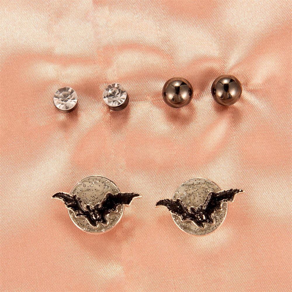 Unique Halloween Earrings: Creative Skull, Pumpkin, Bat, Fun Studs