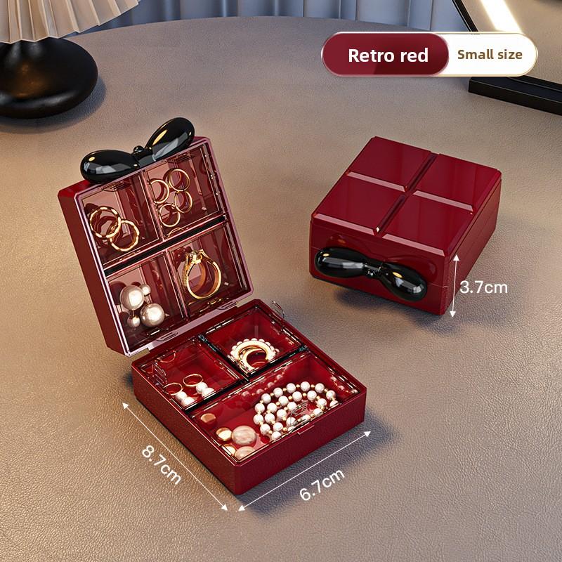 

Portable, exquisite and compact jewelry box for necklaces, earrings, studs, rings, and other accessories, multifunctional anti-oxidation storage box Small size - red