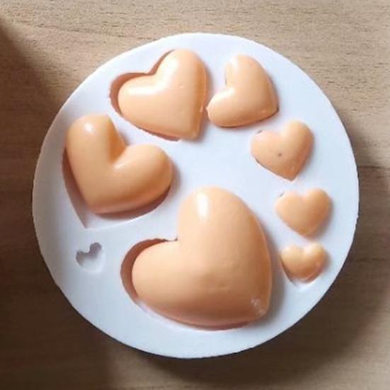 Chocolate Mold Safe No Residue Non-stick Silicone Bear Heart LOVE Pattern Baking Mould for Valentine's Day