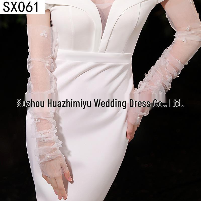 Elegant Pearl Bow Wedding Gloves - French Aesthetic for Bridal Portrait Styling