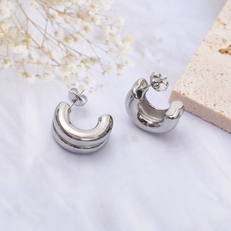 

Double-layer C-shaped half-circle mirror earrings, tassel-plated K gold studs, European and American minimalist retro stainless steel